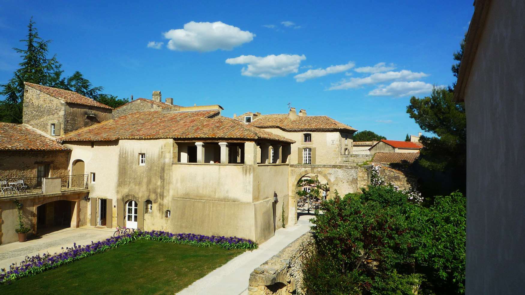 Domaine Des Escaunes Sernhac Zewnętrze zdjęcie